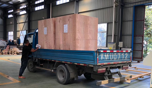 全自動(dòng)洗脫機(jī)發(fā)貨現(xiàn)場(chǎng) 全自動(dòng)洗脫機(jī)發(fā)貨現(xiàn)場(chǎng)